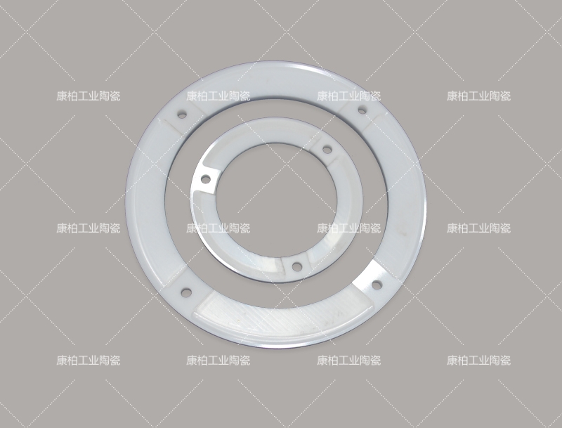 怎樣使得氧化鋯陶瓷與不銹鋼結合起來? 